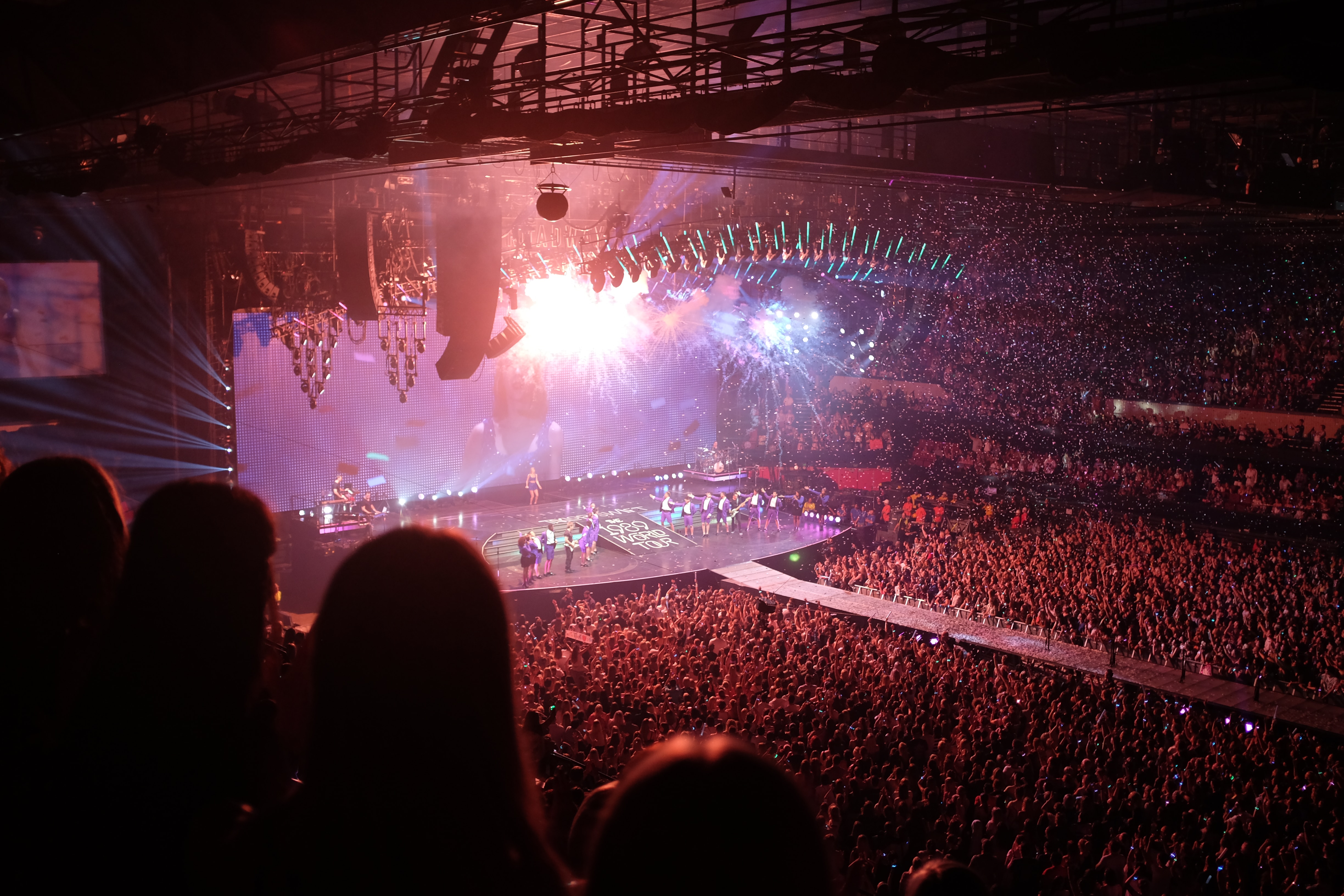 image of large crowd at concert